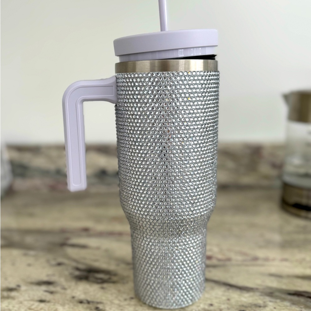Stainless steel sparkle tumbler